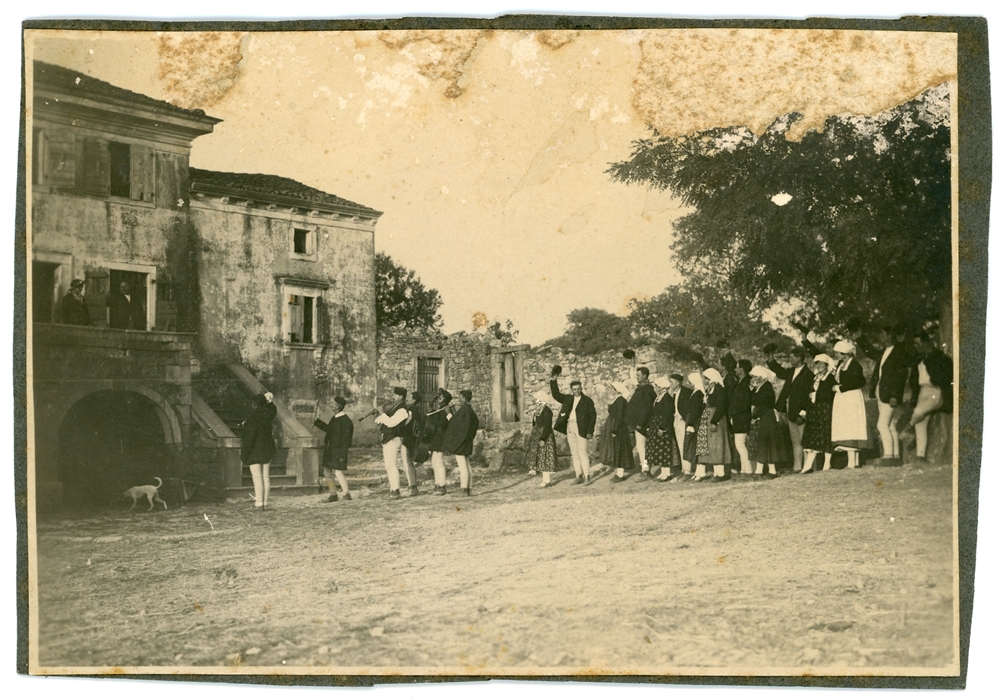 Image description